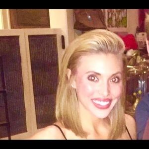 Meet your Posher, Tiffany